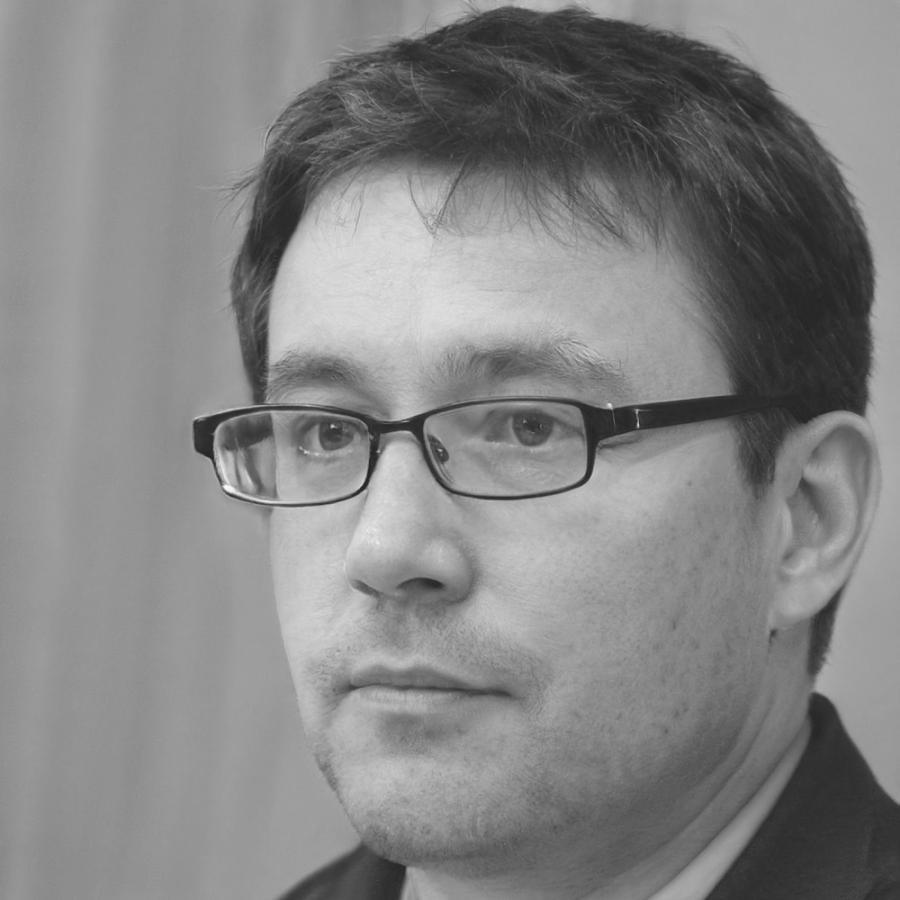 Portrait of Kieran Thorne, lead blockchain instructor